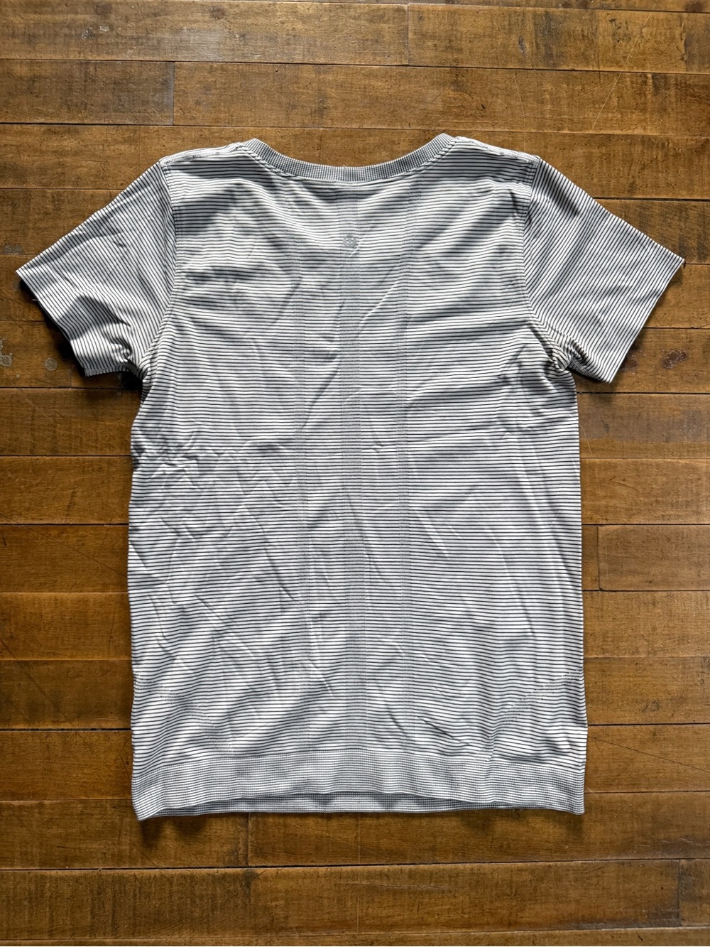 Lululemon swiftly tee